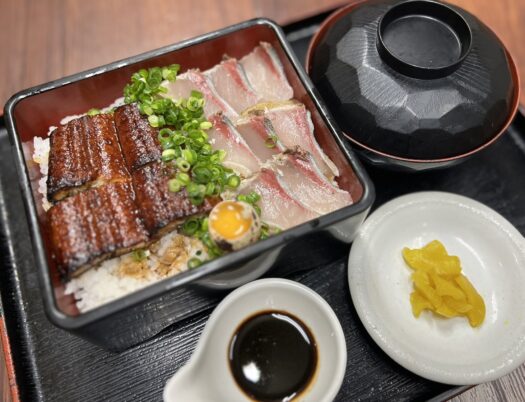 ウナギとブリわら焼きのあいのせ重【期間限定7月～8月頃】